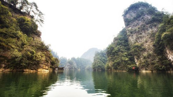 Tour tham quan một ngày Hồ Bảo Phong và Động Hoàng Long ở Trương Gia Giới