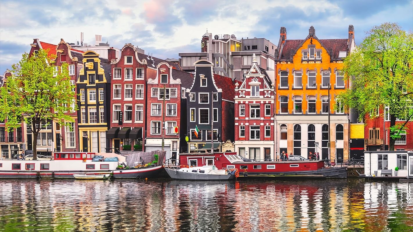 Amsterdam 1-day Tour: Royal Palace Amsterdam + Dam Square + Van Gogh Museum + Canal Cruise