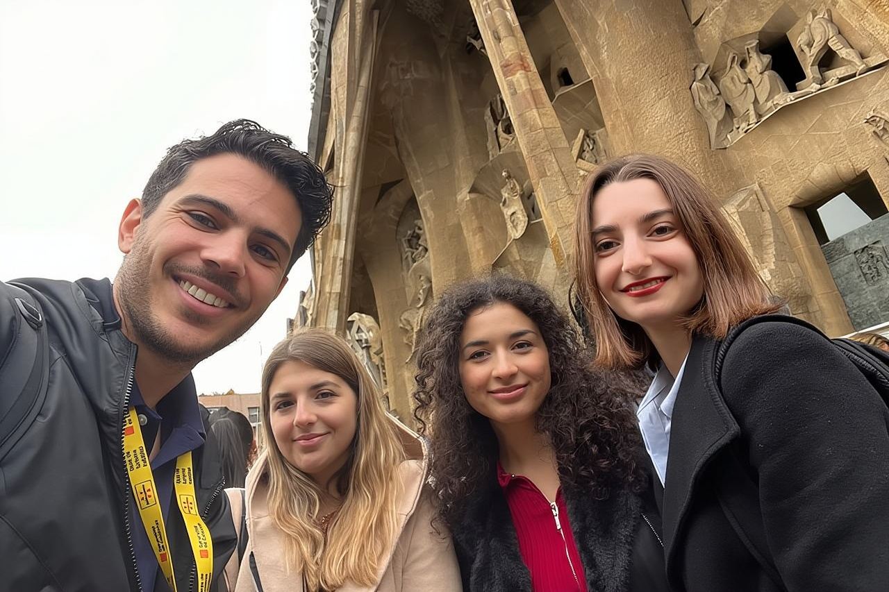 Tour privato serale della Sagrada Familia con guida esperta