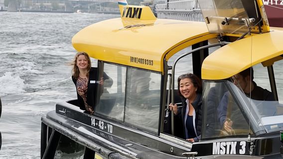 Private Highlight Tour of Rotterdam With Water Taxi Ride