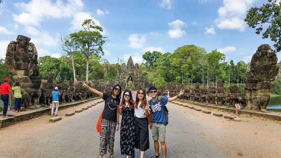 Una gita di un giorno ad Angkor Wat, Bayon e Taprohm da Phnom Penh
