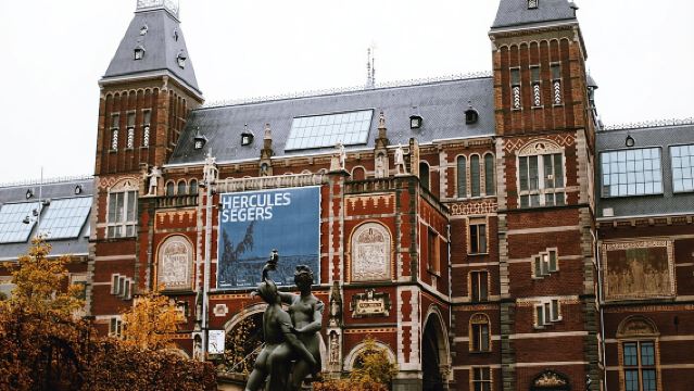 Van Gogh & Rijksmuseum w/ Reserved Entry Semi-Private 8ppl Max