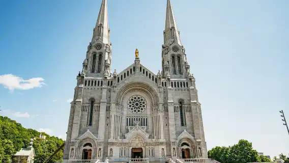 Quebec City: Montmorency Falls & Ile d'Orleans Half-Day Tour