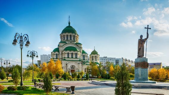 Kasaner Muttergottes-Kathedrale + Erscheinungskathedrale + Kirow-Platz + Heimatkundemuseum der Region Irkutsk