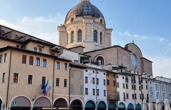 包車自由行，漫遊文藝復興天花板——曼托瓦