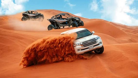 Pengembaraan Mewah Gurun Dubai [Pengangkutan Hotel Bandar + Menunggang Unta + Menunggang Pasir + Makan Malam di Kem]