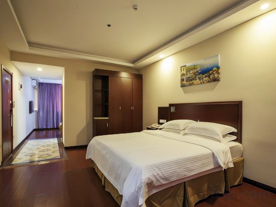 Others 3, GreenTree (Jinhu West Road 84 Plaza), Huai'an