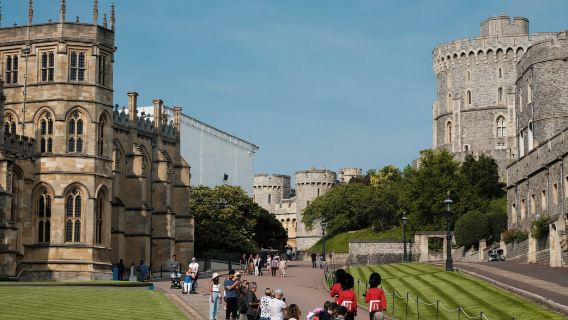 영국 런던 윈저 성 + 스톤헨지 + 바스 일일 투어| 중국어 그룹 선택 가능 | 매니지드 투어