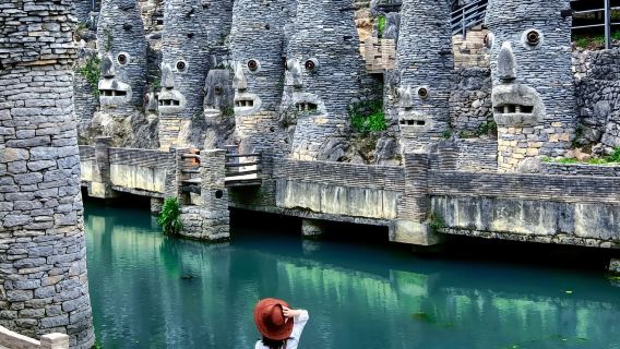 貴州貴陽-貴州省博物館-貴陽大劇院-青岩古鎮-花溪夜郎谷#