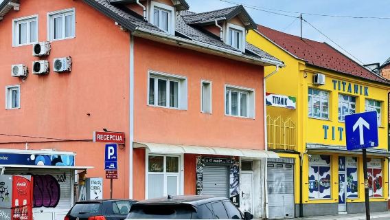 圖茲拉包車精華遊：城市湖泊、肖像畫廊、療癒鹽浴