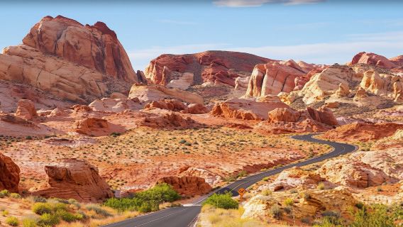 Valley of Fire friendly hike guided tour from Las Vegas