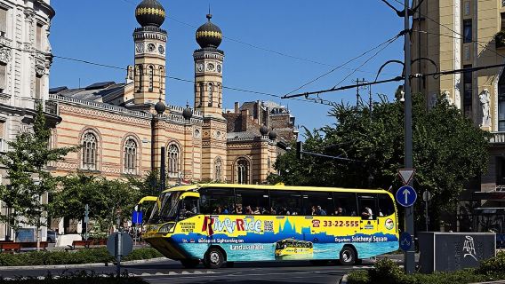 Budapest: RiverRide 50-Minute Floating Bus Experience