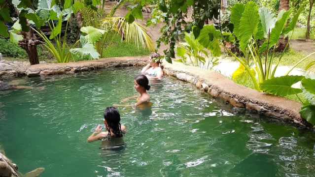 Aguas Termales a Caballo