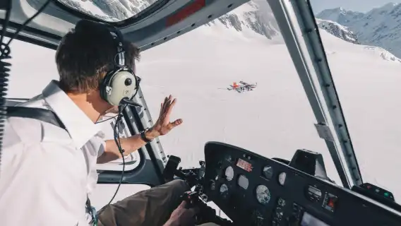 New Zealand South Island Aoraki / Mount Cook Glacier Fixed-Wing Aircraft Sightseeing Cruise - Tasman Glacier Flight Tour - M