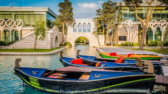 Сердцебиение Баку: прогулка по старому и современному городу (групповая или индивидуальная)