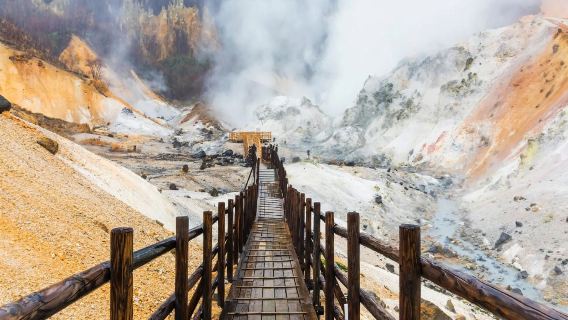 Sapporo, Hokkaido, Japan - Noboribetsu Jigokudani Valley + Showa Shinzan + Showa Shinzan Bear Ranch + Lake Tōya