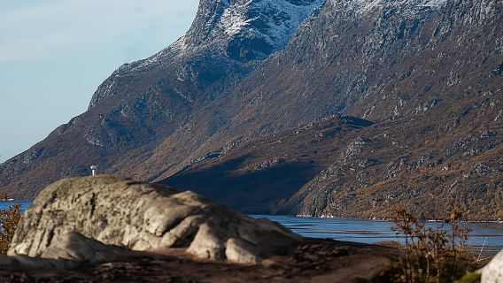 Kvaløya Island: Photography Tour with Snacks