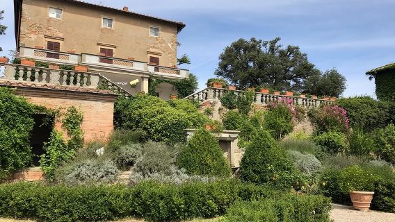 Cellar Tour & Wine Tasting