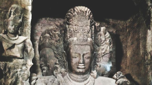 Private Elephanta Caves Tour & Mumbai City with Meal & Transport