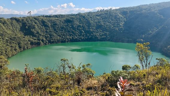 Zipaquirá Salt Cathedral dan Lake Guatavita Day Trip dari Bogotá, Colombia