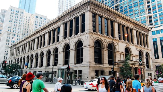 Historic treasures of Chicago's golden age guided walking tour
