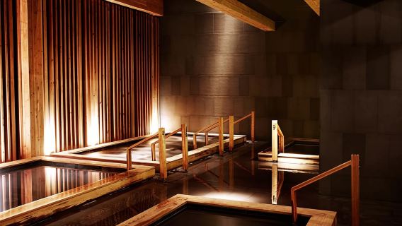 Massaggio thailandese presso Yunomori Japanese Hot Spring (filiale di Pattaya) (90 minuti)