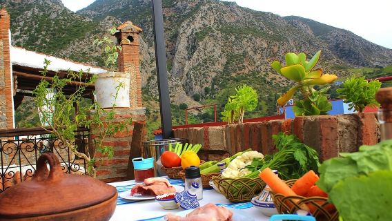 Chefchaouen Private Cooking Class with Mountain View