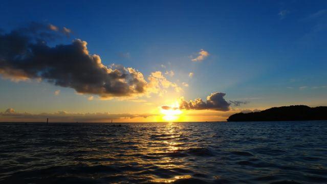 Beautiful sunset kayak tour in Okinawa