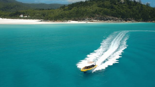 Whitsundays Day Cruise: Whitehaven Beach & Hill Inlet