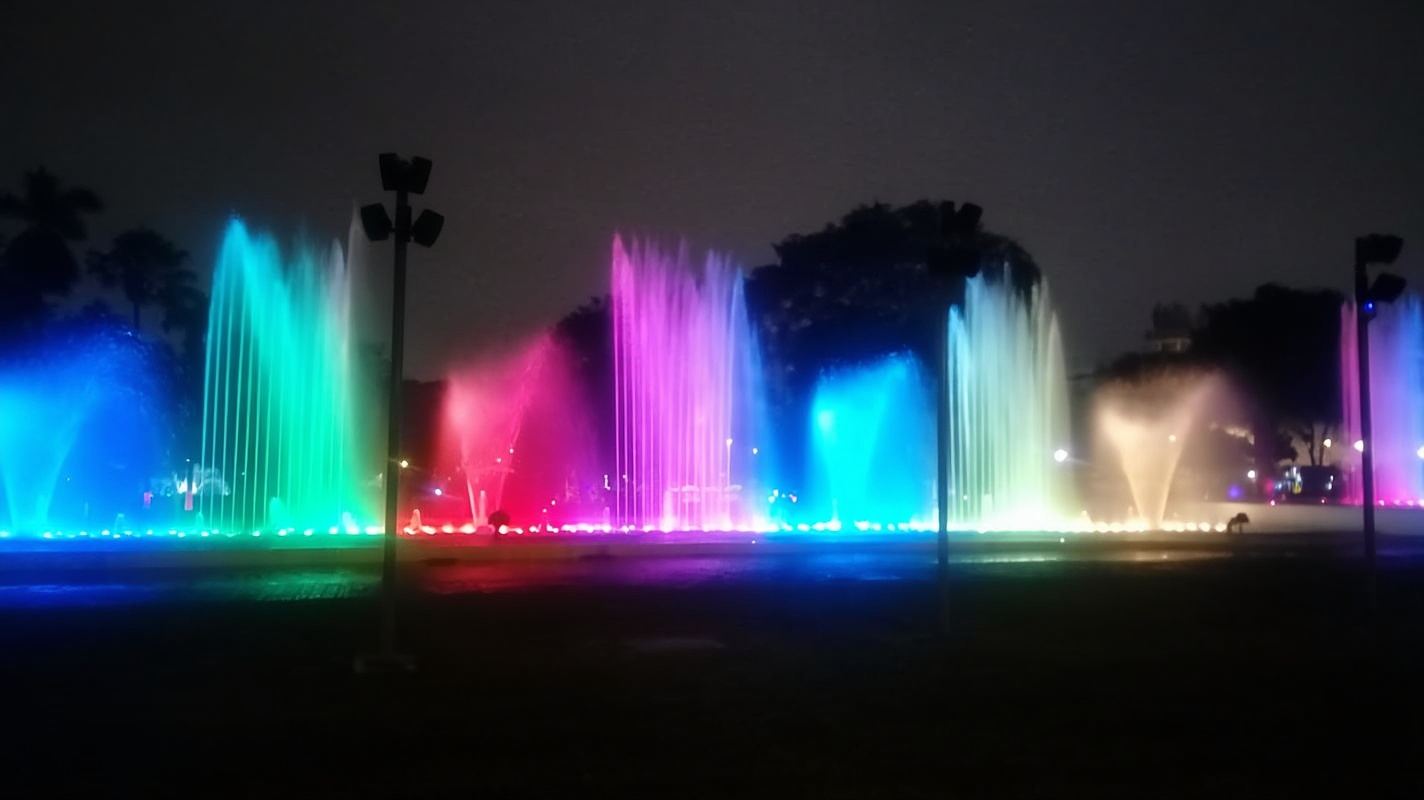 Lima: Espectáculo en vivo de los Magos del Agua