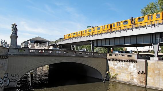 Berlin: Tour chèo thuyền kayak miền Tây - tour một chiều