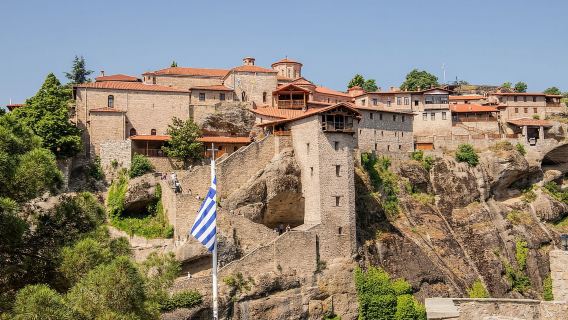 Athènes : monastères des Météores, grottes d'ermites et escapades en bord de mer