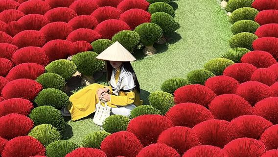 Wierookdorp & stadstour door HANOI met treinstraatkoffie