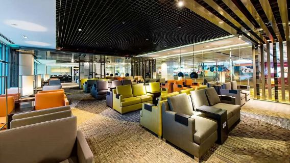 Singapore Changi Airport Plaza Premium Lounge Service - International Airport VIP Lounge for Relaxation, Comfort, and Efficient Check-in with Guaranteed Safety