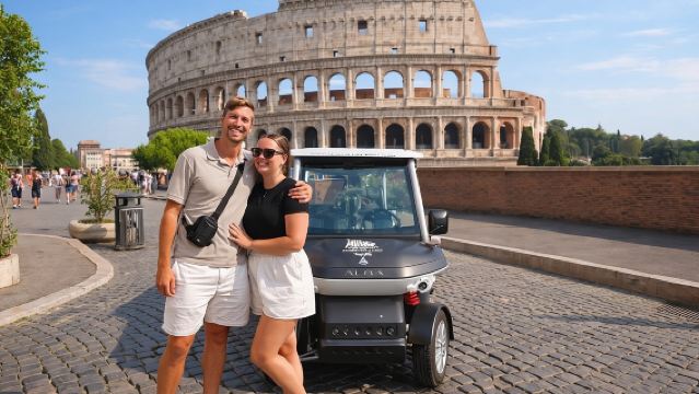 Rome: Exclusive Private Golf Cart Tour 