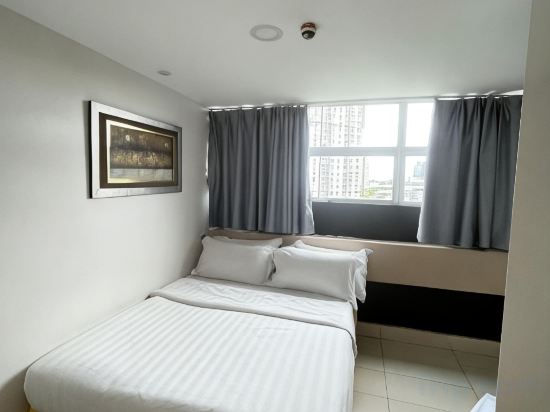 One Avenue Hotel Room Type - Standard Double Room