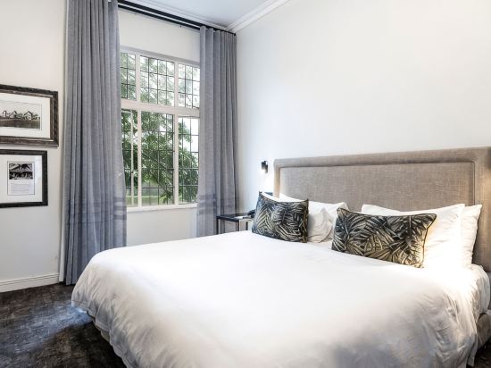 ANEW Hotel Hilton Pietermaritzburg - Tap to explore photos
