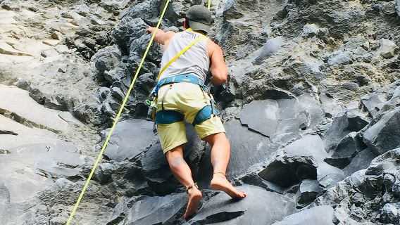 Half-Day Rock Climbing in Canton Baños