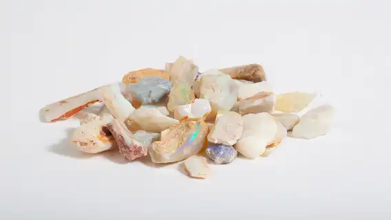 Opal polishing workshops in beautiful Mudgee wine country