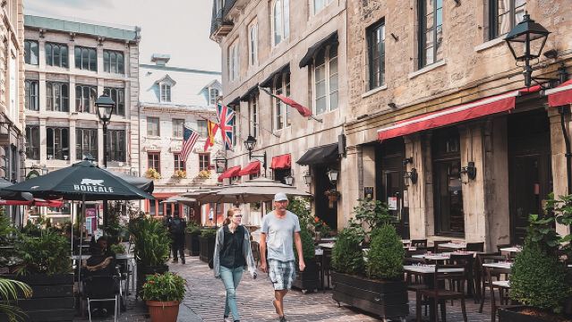 Walking tour of Old Montreal - 16/42 Tours