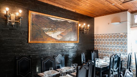 Da Porto: tour enologico nella valle del Douro con pranzo e crociera sul fiume