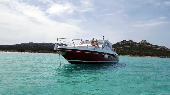 Palau: La Maddalena Archipelago Cruise with Lunch and Drinks