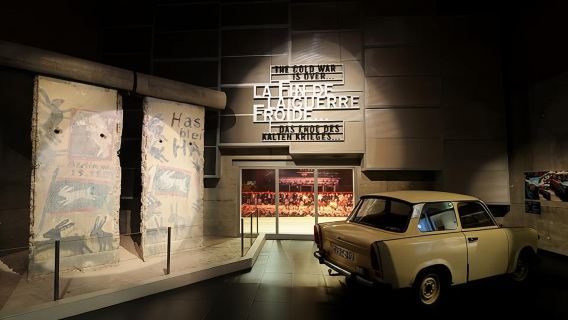 Caen: Memorial Museum Entry Ticket & Optional Audio App