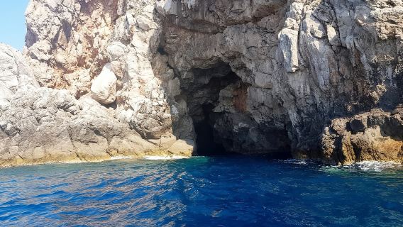 For Cruise ship Travelers Adapted: 5-Hour Scenic Boat Tour