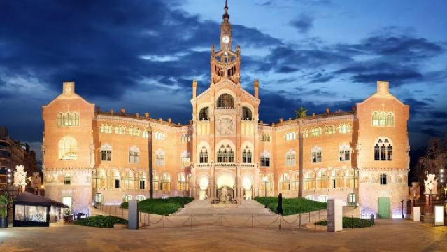 Lawatan sehari ke La Sagrada Familia + Hospital de Sant Pau + Taman Güell di Barcelona, Sepanyol