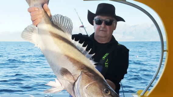 Captain Ian's Kaikoura Fishing & Lobster Catching Tour (Electric Fishing Rods/Led by Experienced Local Captain) - South Island, New Zealand