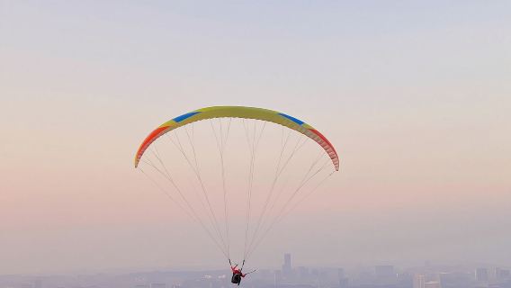 平頂山滑翔傘飛行體驗【河南平頂山蜘蛛山滑翔傘飛行體驗】