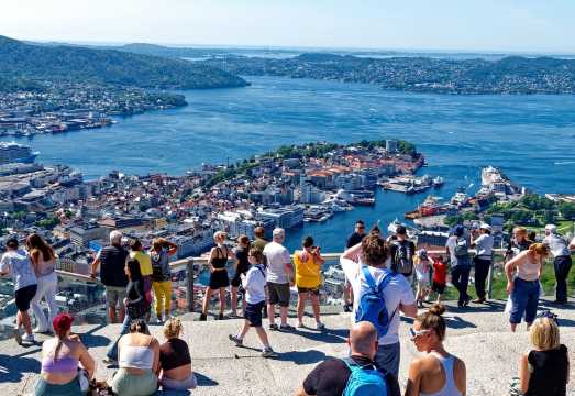Norway + Fløyfjellet + Fantoft Stave Church + Akvariet i Bergen - The National Aquarium private charter day tour