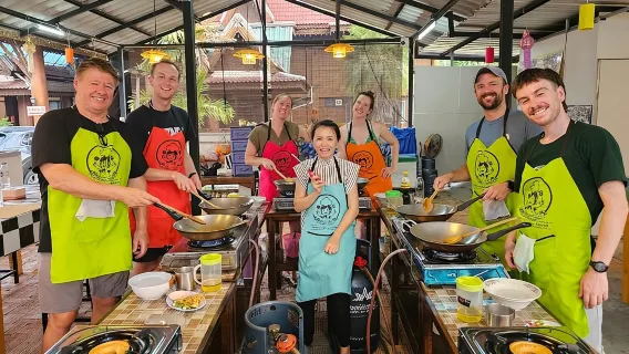 Featured tour with 46 reviews: Half Day Morning Cooking Class with Market Tour in Chiang Mai