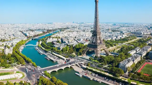 Private One-Way Transfer: City of Paris